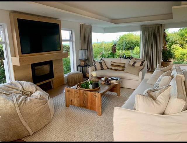 4 BEDROOM PROPERTY TO RENT IN BRACKENRIDGE